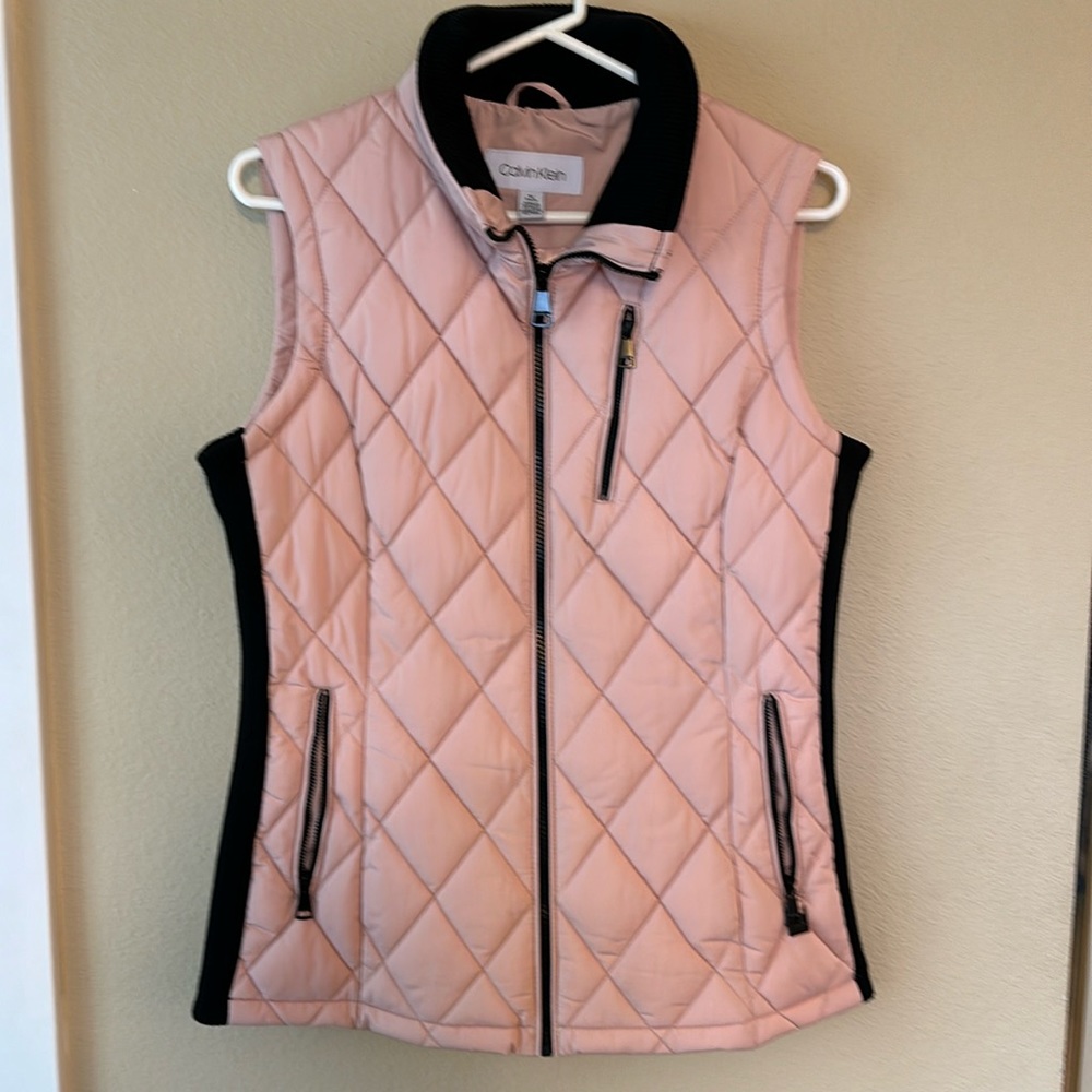 Only worn once! Calvin Klein vest.